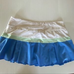 Nike Dri-Fit tennis skirt w/shirts built in